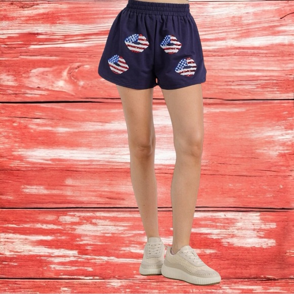 FANTASTIC FAWN patriotic sequin lips shorts S M L - Picture 4 of 7